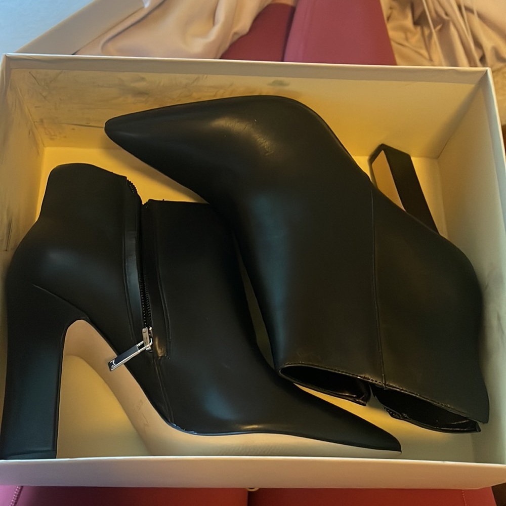 Marc Fisher LTD Mella Black Ankle Booties